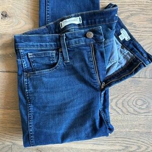 LIKE NEW Madewell 10” High Rise Skinny Jeans, Size 26 Tall